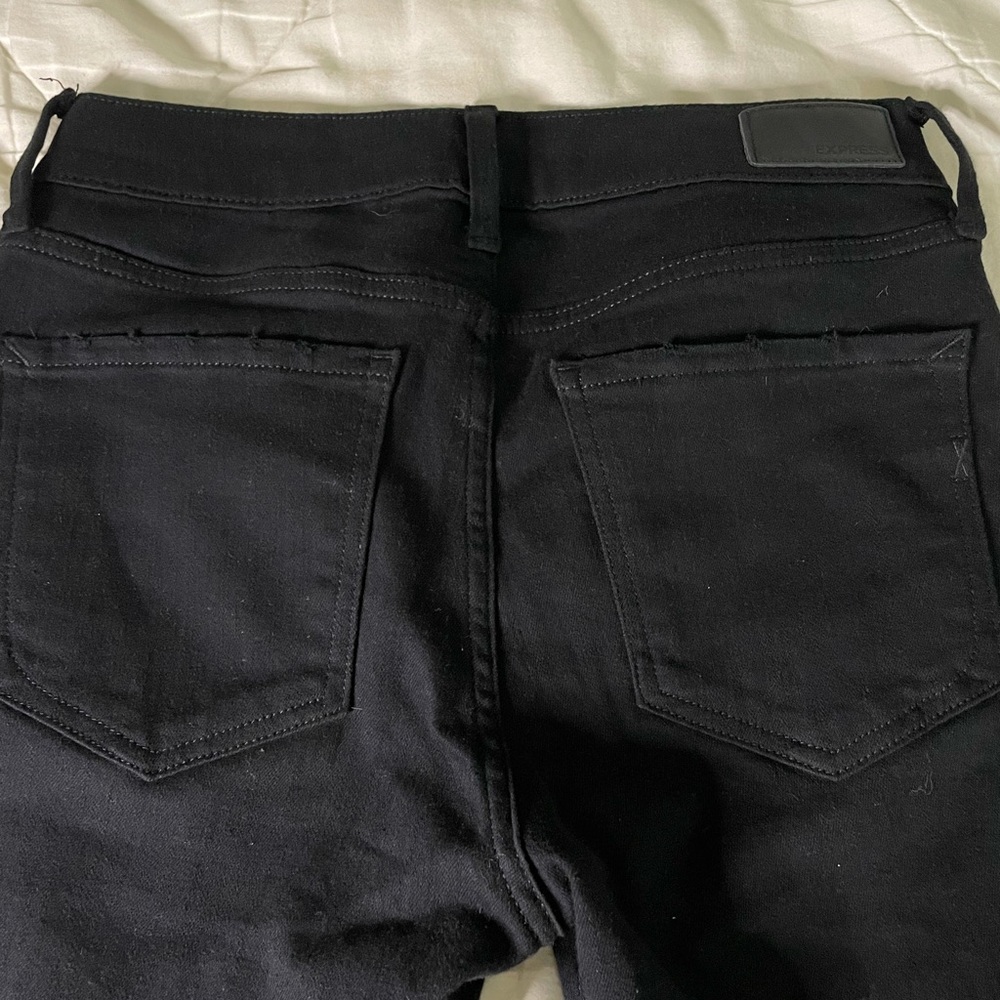 Express Jeans - Picture 3 of 6